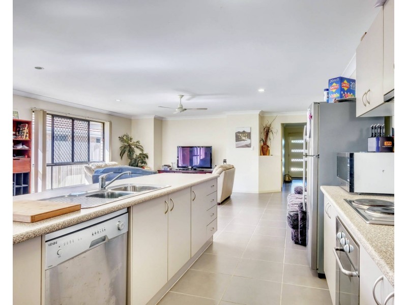 11 Como Circuit, Warner QLD 4500