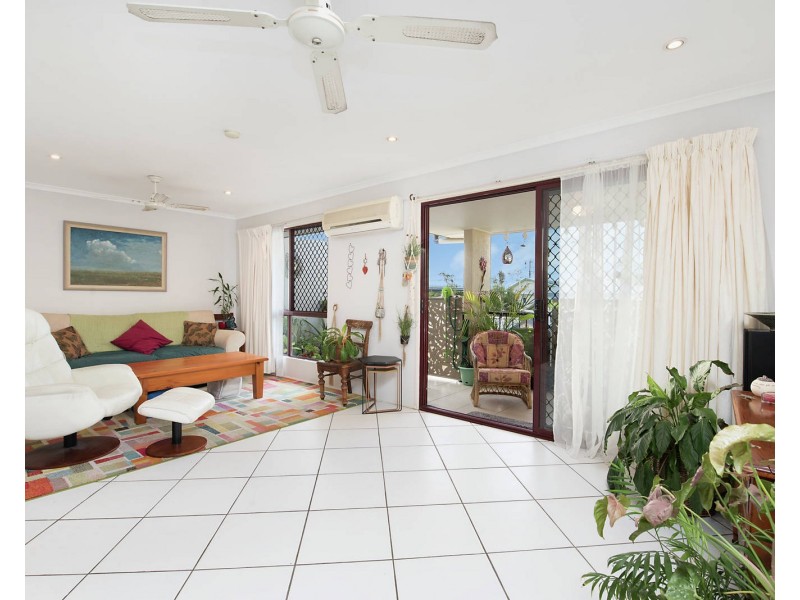11/9 Denna Street, Maroochydore QLD 4558