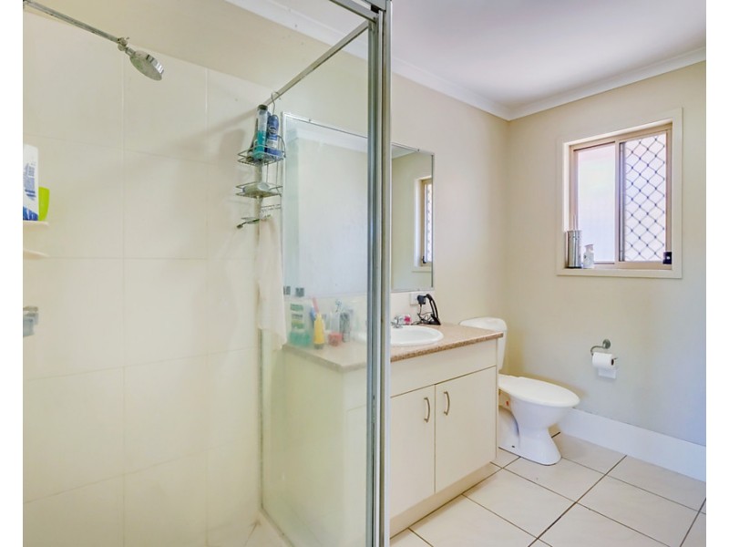 1&2/3 Wakeham Street, Kallangur QLD 4503