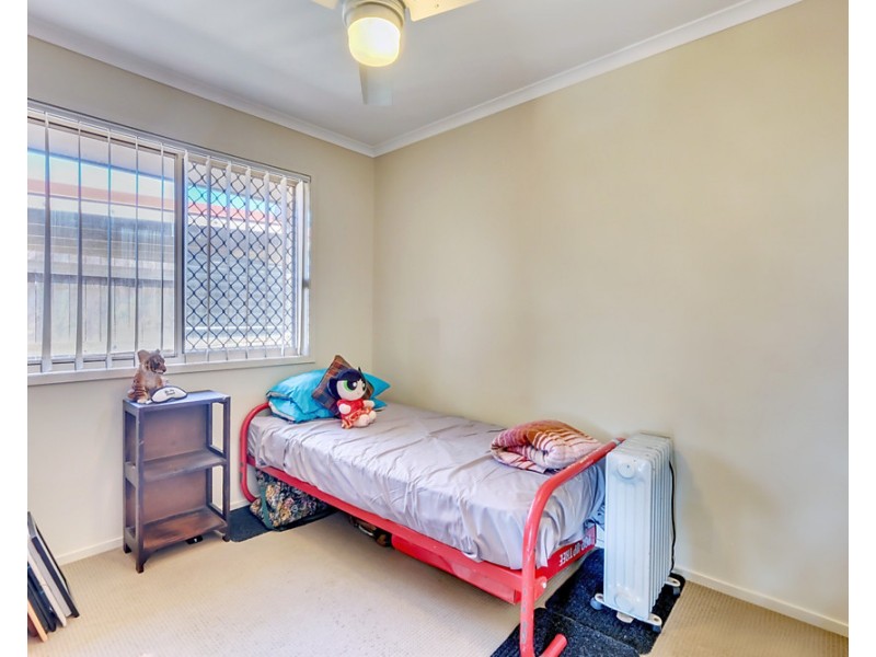 1&2/3 Wakeham Street, Kallangur QLD 4503