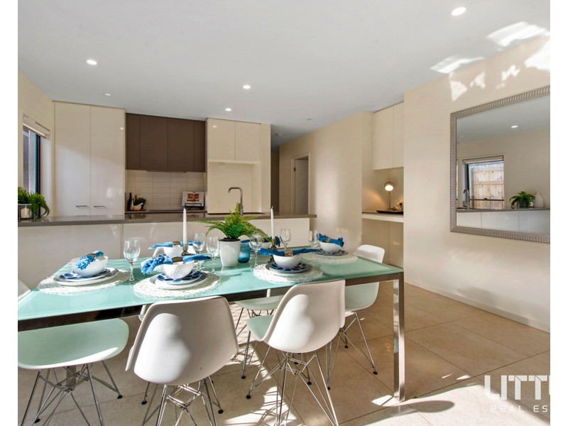 30 Ellabay Crescent, Redland Bay QLD 4165