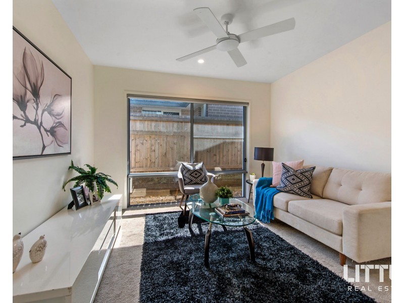 30 Ellabay Crescent, Redland Bay QLD 4165