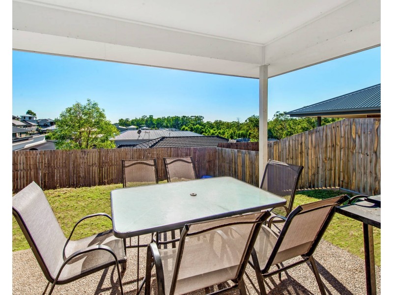 32 Oakwood Street, Pimpama QLD 4209