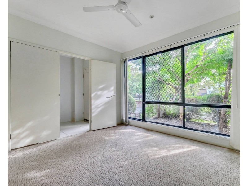 2/3 Sibley Street, North Lakes QLD 4509