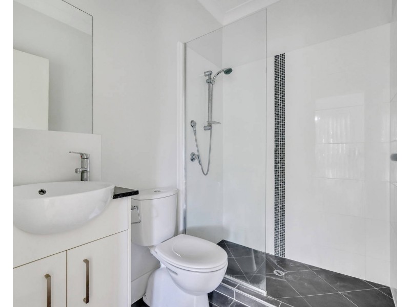 2/3 Sibley Street, North Lakes QLD 4509