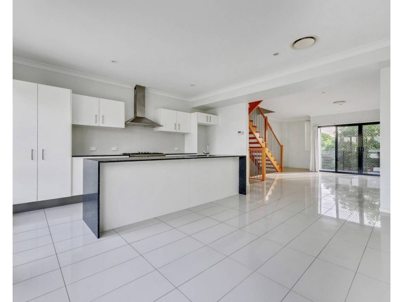 2/3 Sibley Street, North Lakes QLD 4509