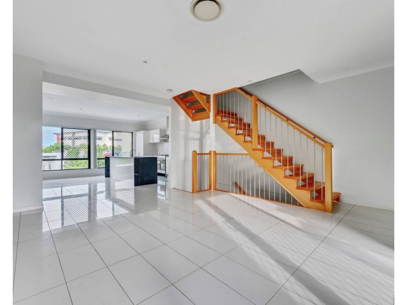 2/3 Sibley Street, North Lakes QLD 4509