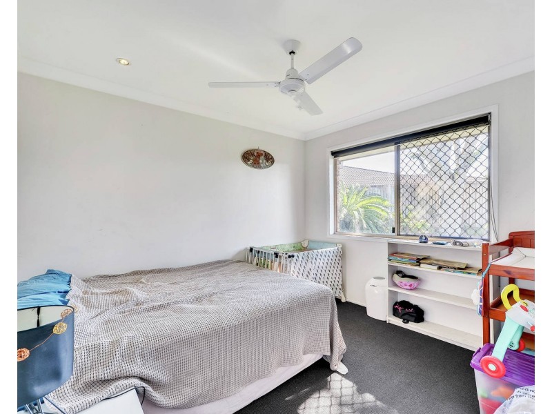 105 Allison Drive, Kallangur QLD 4503