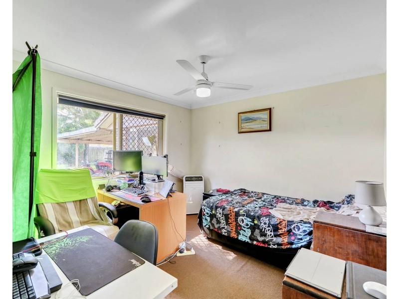 105 Allison Drive, Kallangur QLD 4503