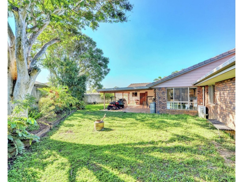 105 Allison Drive, Kallangur QLD 4503