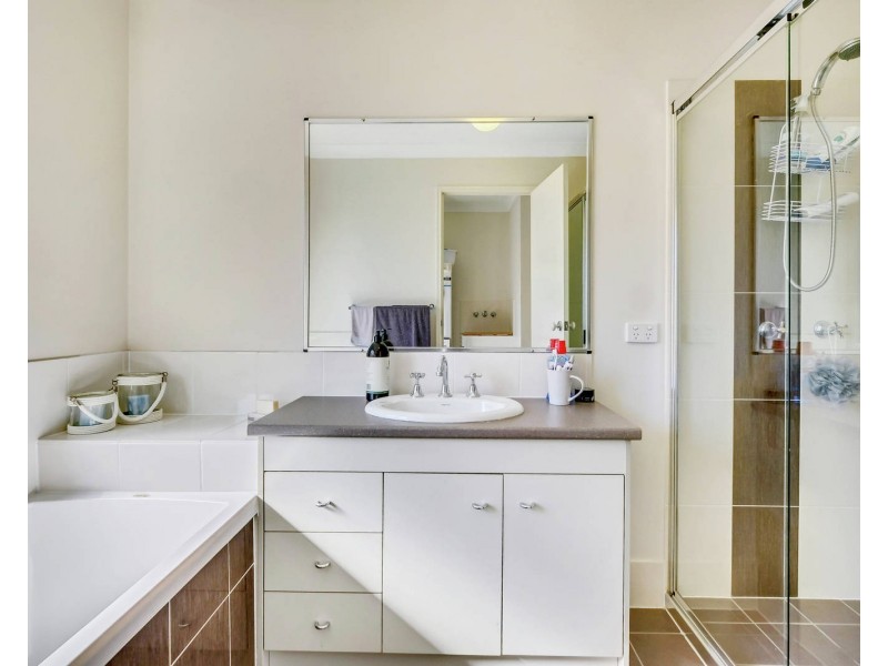 1&2/34 Everest Street, Warner QLD 4500