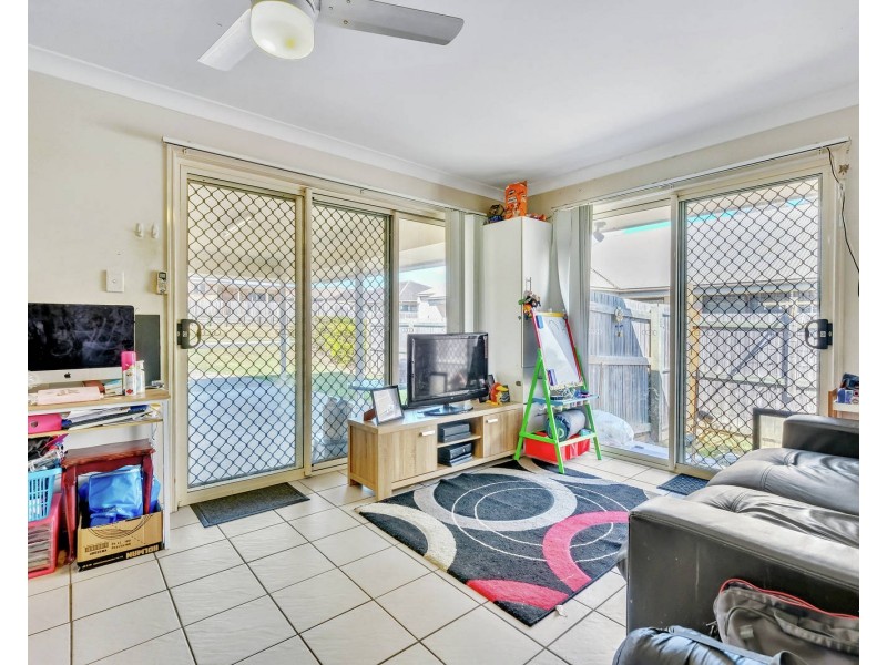 1&2/34 Everest Street, Warner QLD 4500