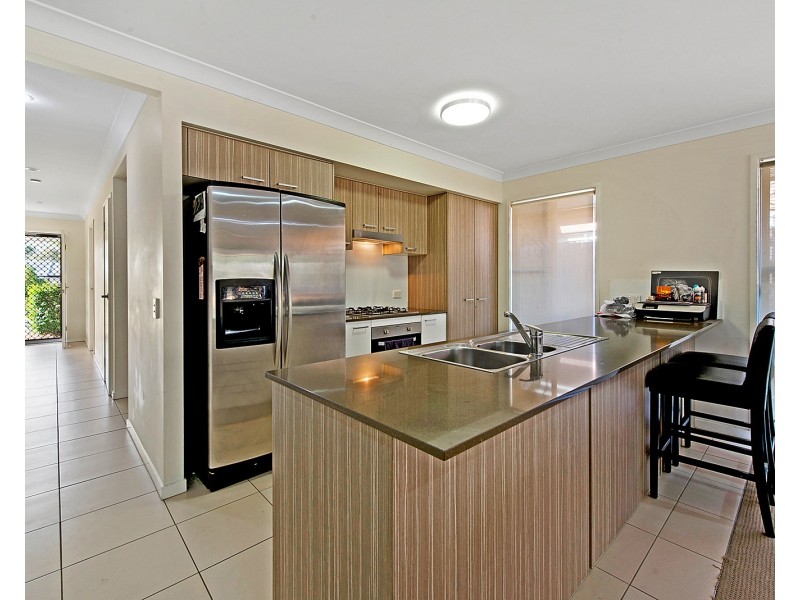 61 Brookside Circuit, Ormeau QLD 4208