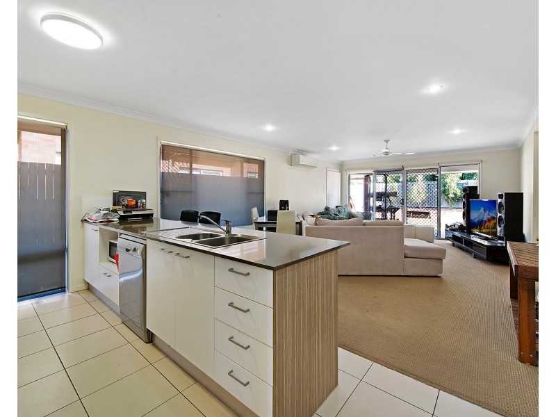 61 Brookside Circuit, Ormeau QLD 4208