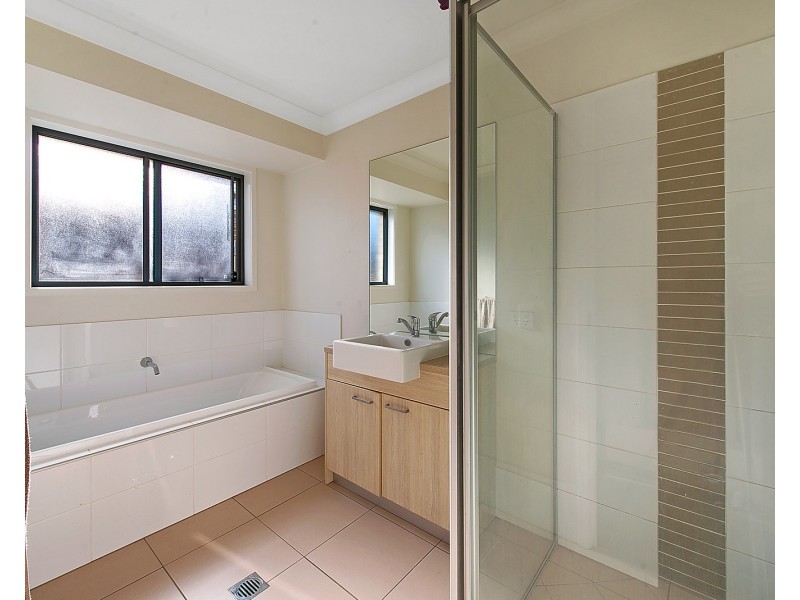 61 Brookside Circuit, Ormeau QLD 4208