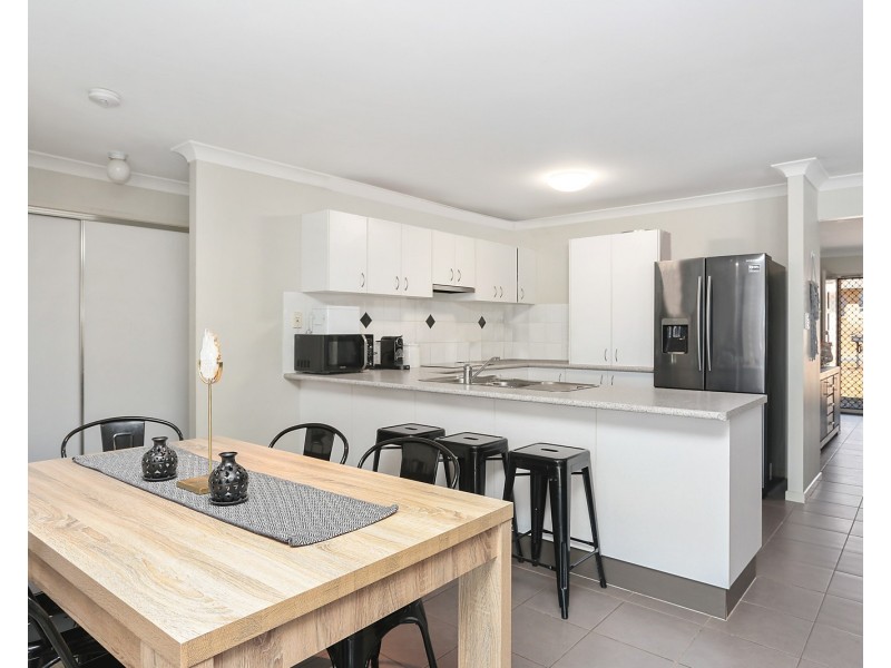 11 Regency Crescent, Moggill QLD 4070