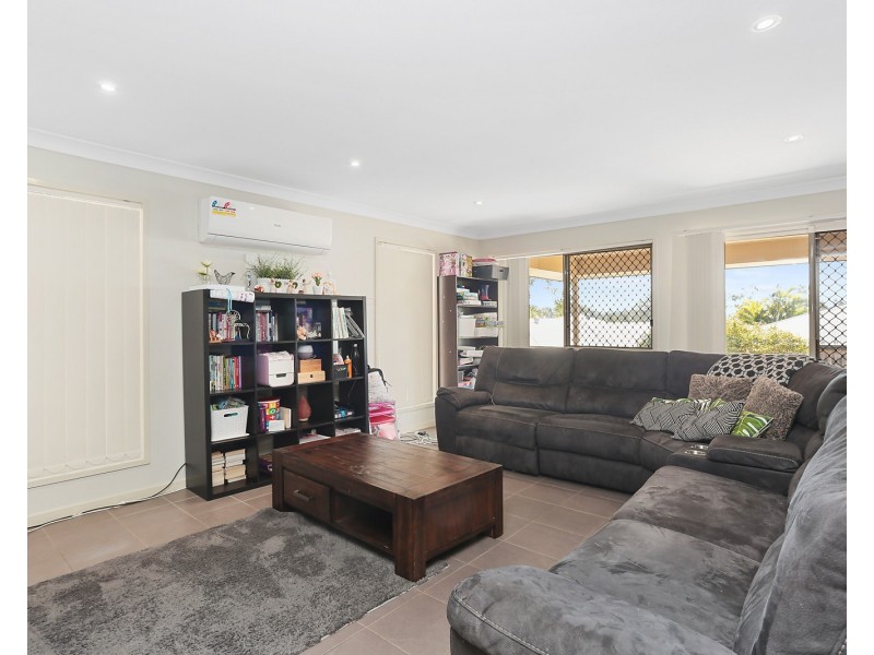 11 Regency Crescent, Moggill QLD 4070