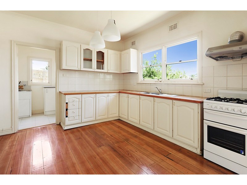 5a Talbett Street, Burwood VIC 3125