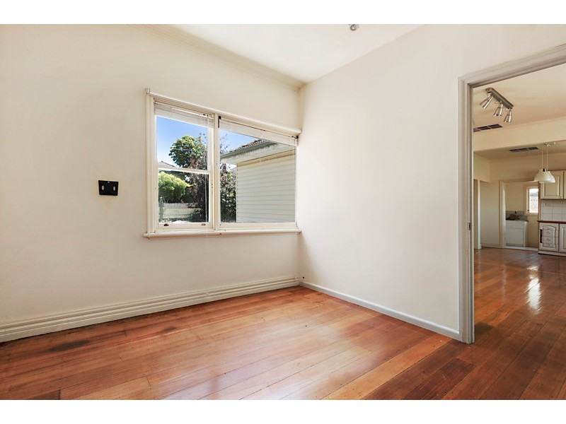 5a Talbett Street, Burwood VIC 3125