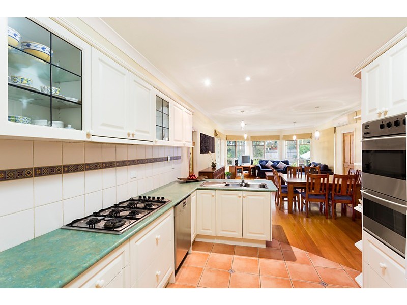 36 Alwyn Street, Mitcham VIC 3132