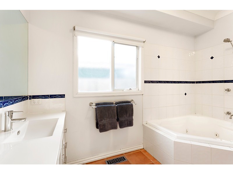 36 Alwyn Street, Mitcham VIC 3132