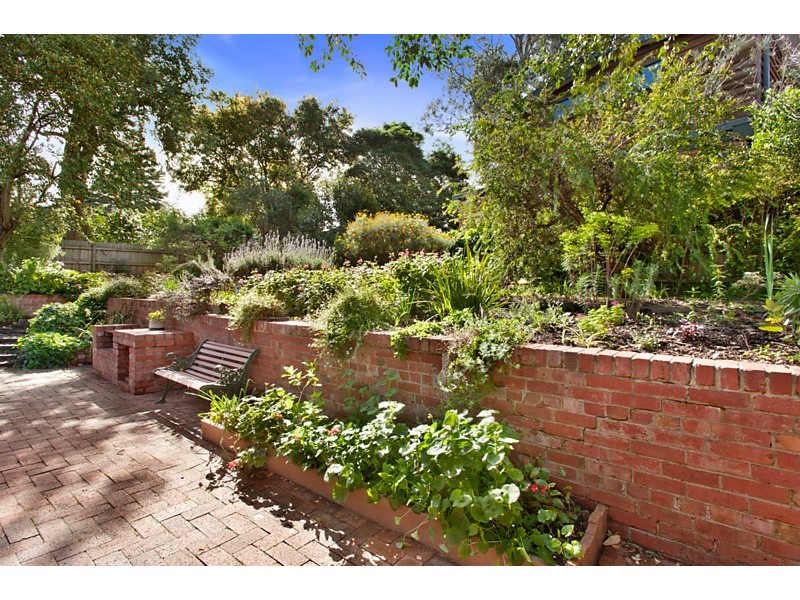 30 Dickens Street, Blackburn VIC 3130