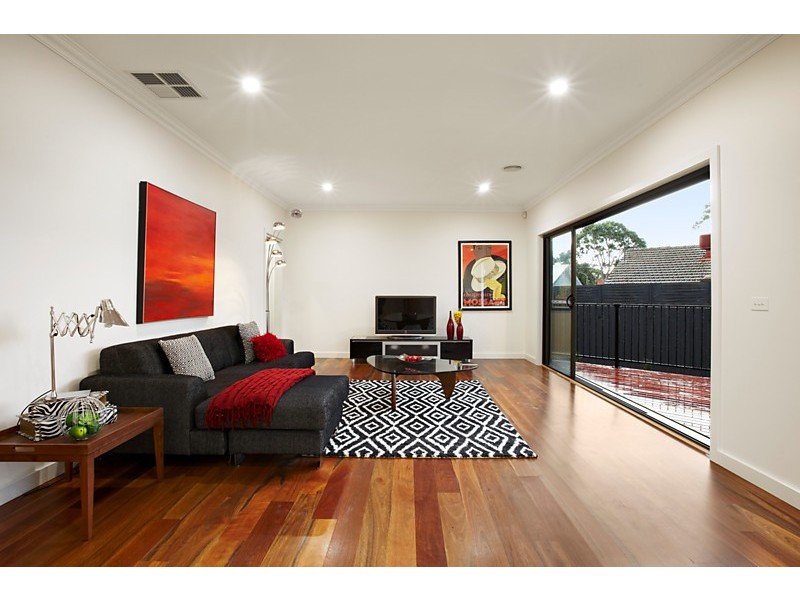 2/1 Morden Court, Nunawading VIC 3131
