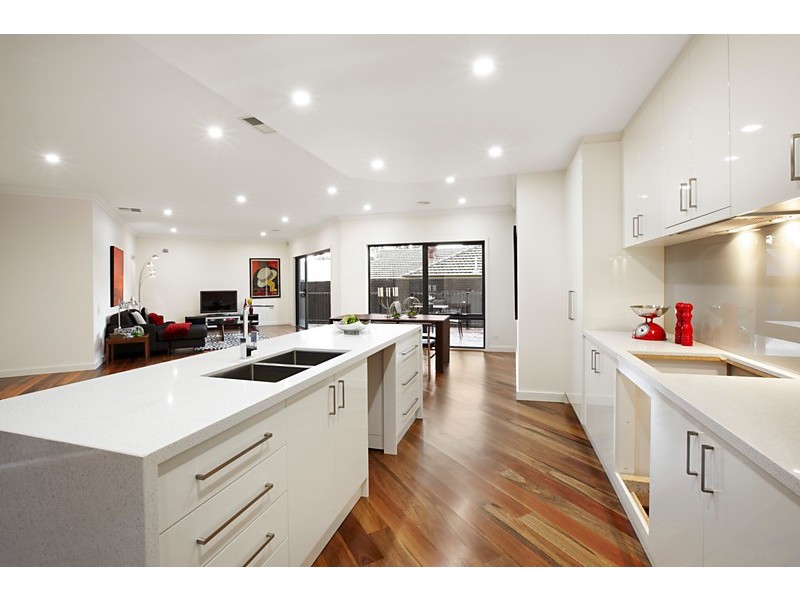 2/1 Morden Court, Nunawading VIC 3131