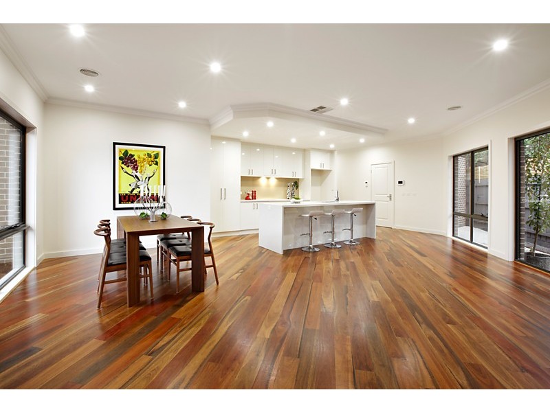 2/1 Morden Court, Nunawading VIC 3131