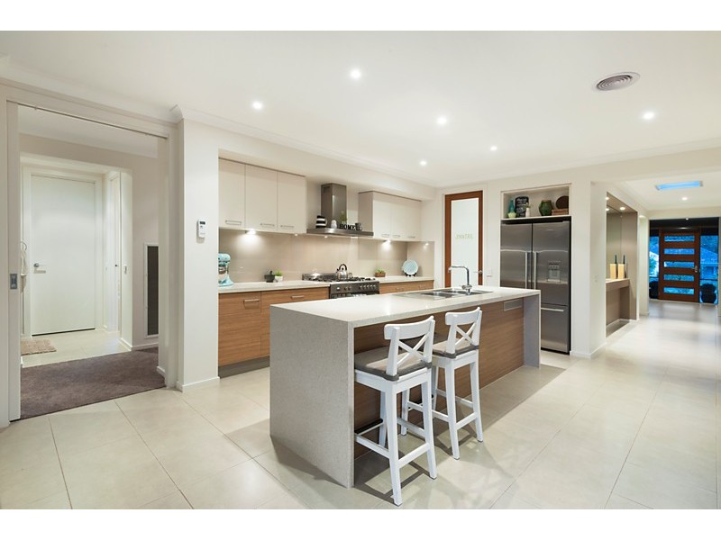 4 Penllyne Avenue, Vermont VIC 3133