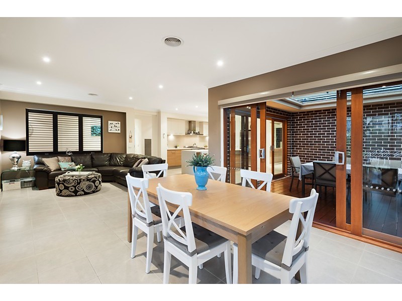 4 Penllyne Avenue, Vermont VIC 3133