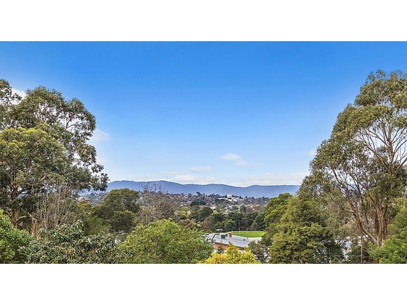 2/24 Wonga Road, Ringwood VIC 3134