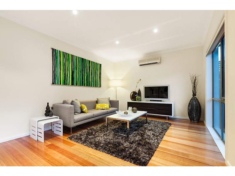 2 Teal Court, Forest Hill VIC 3131