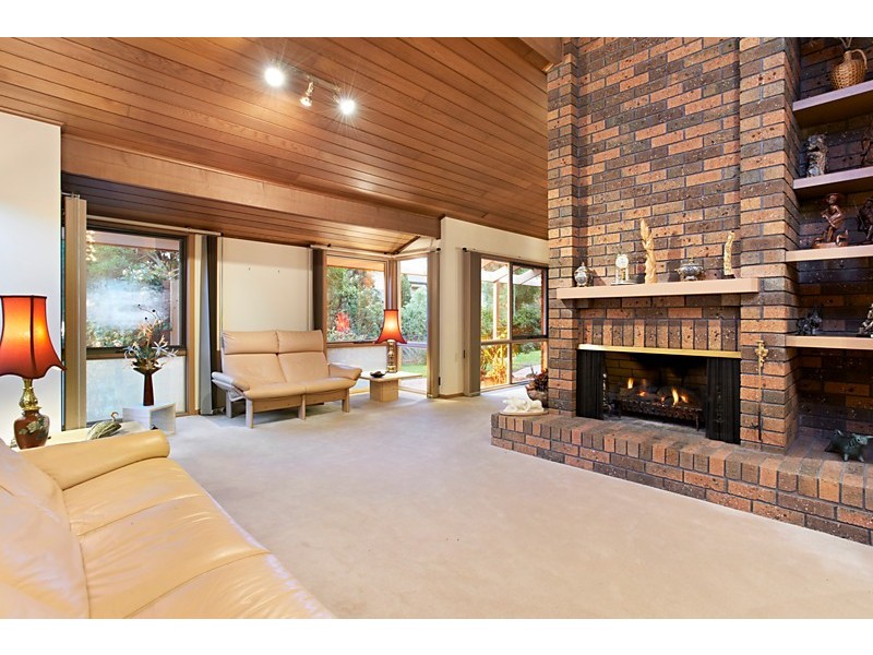 2 Browning Drive, Templestowe VIC 3106