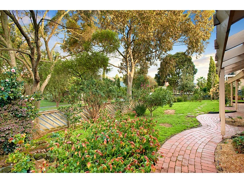 2 Browning Drive, Templestowe VIC 3106