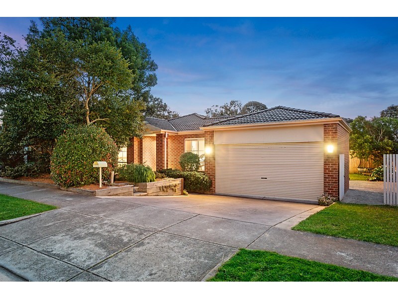8  Bermuda Drive, Blackburn South VIC 3130