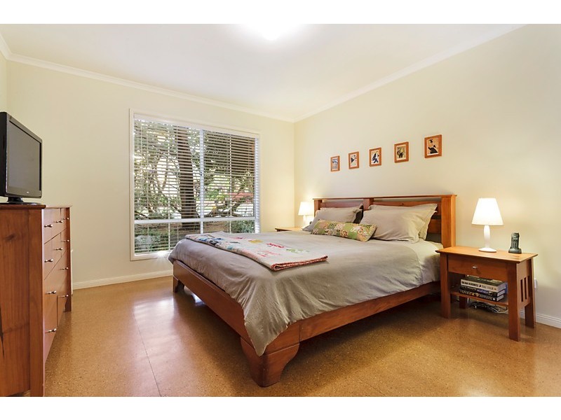 8  Bermuda Drive, Blackburn South VIC 3130