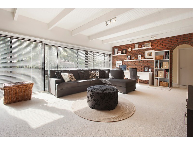 1/63 Orient Avenue, Mitcham VIC 3132