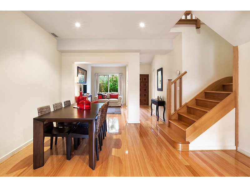 2/616 Waverley Road, Malvern East VIC 3145