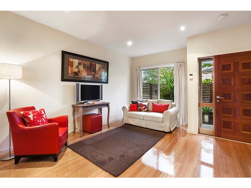 2/616 Waverley Road, Malvern East VIC 3145