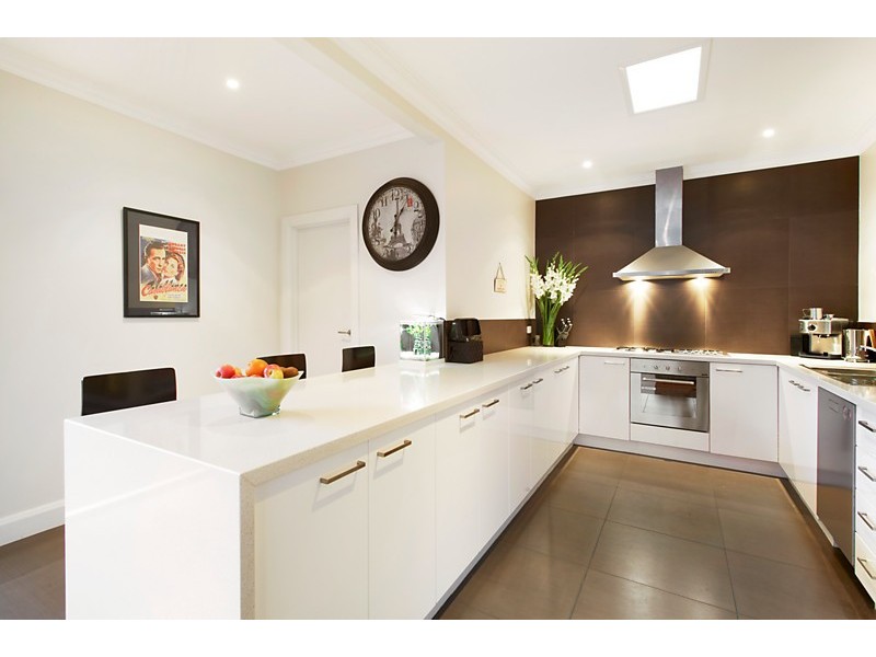 14 Elmhurst Road, Blackburn VIC 3130