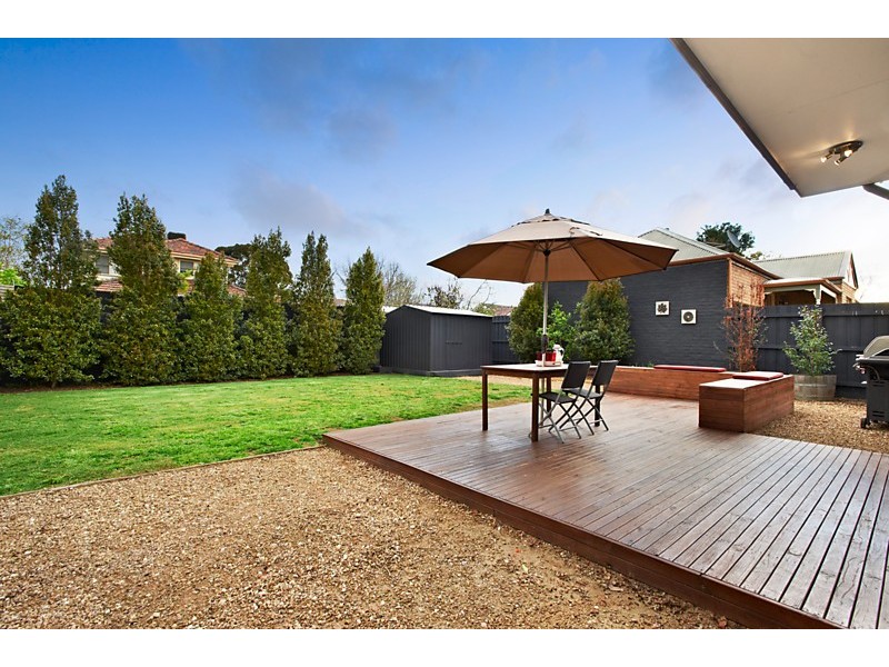 14 Elmhurst Road, Blackburn VIC 3130