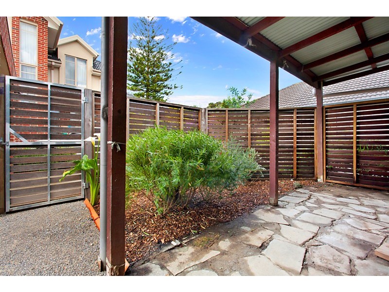 1/16 Merle Street, Blackburn North VIC 3130