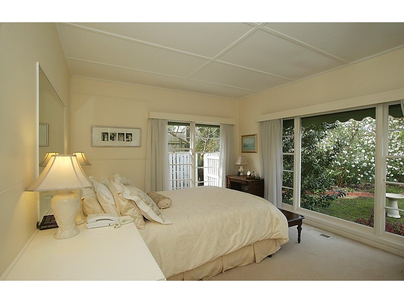 1 Hayward Court, Vermont VIC 3133