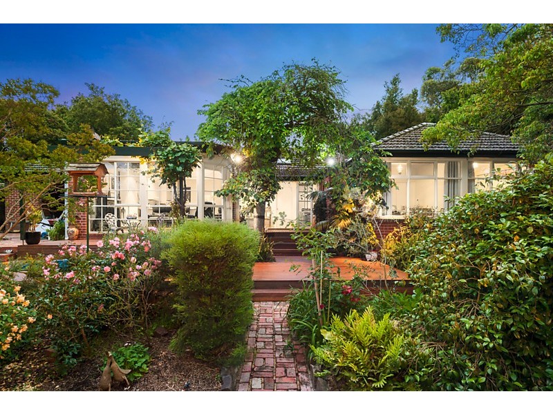 215 Canterbury Road, Blackburn VIC 3130