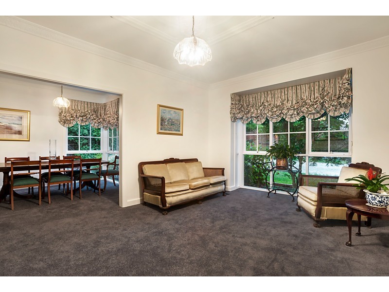 215 Canterbury Road, Blackburn VIC 3130