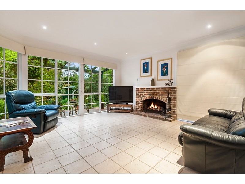 215 Canterbury Road, Blackburn VIC 3130