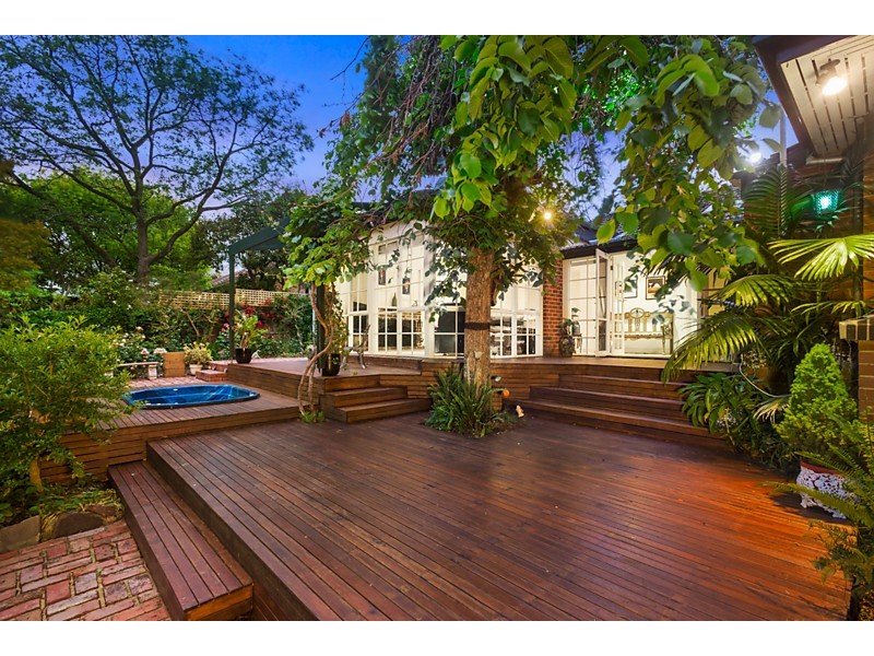 215 Canterbury Road, Blackburn VIC 3130