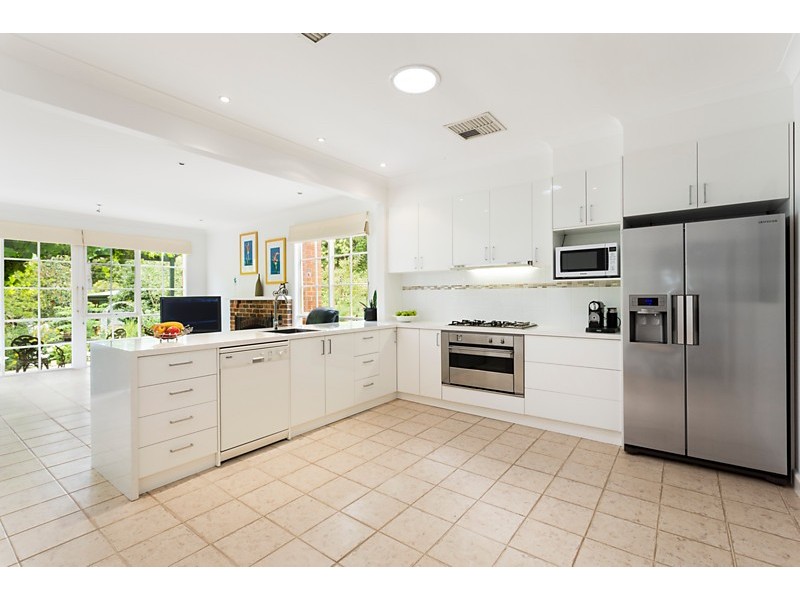 215 Canterbury Road, Blackburn VIC 3130