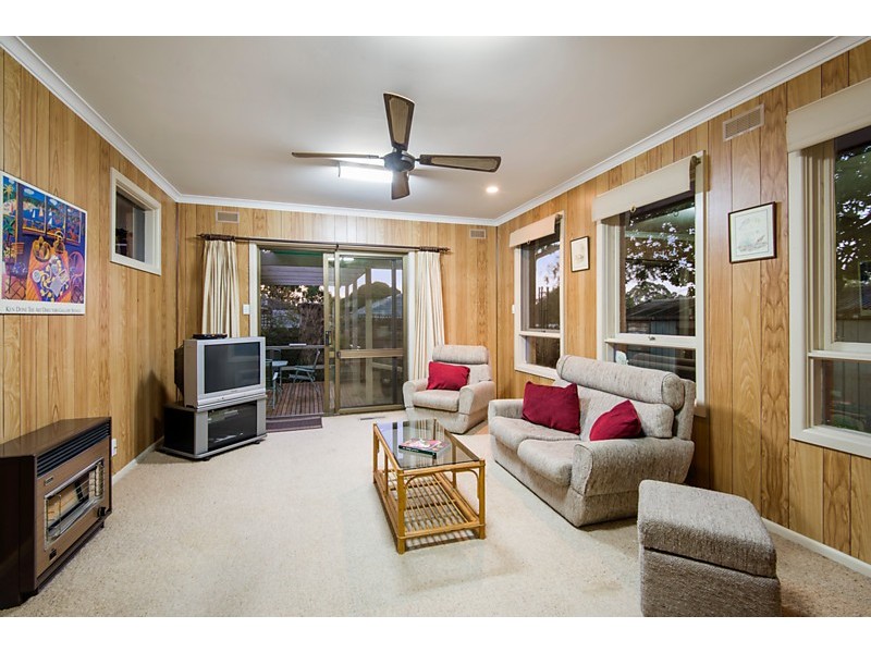 14 Samuel Road, Blackburn South VIC 3130